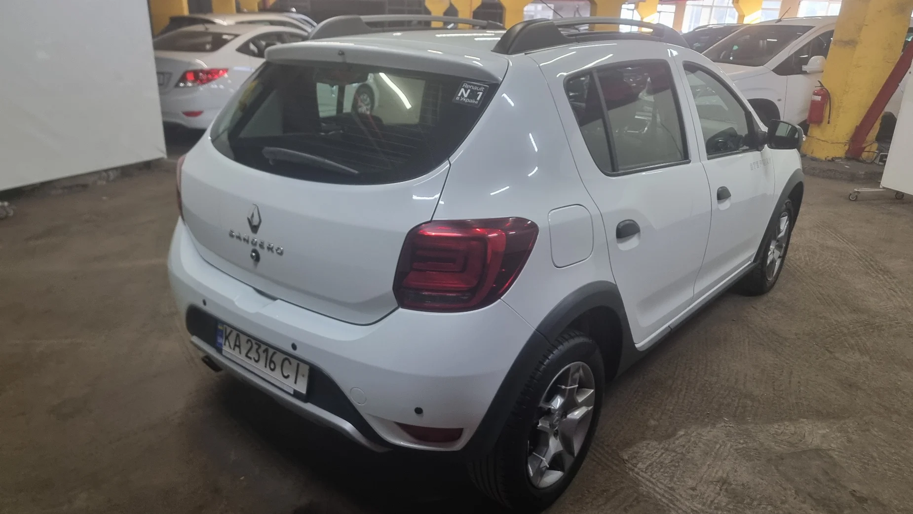 Renault Sandero photo